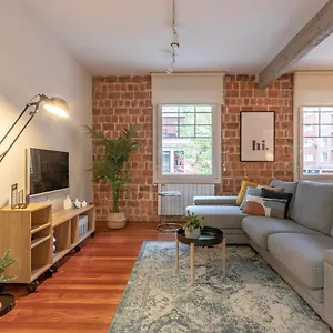 Gran Con Estilo En El Centro De Apartamento